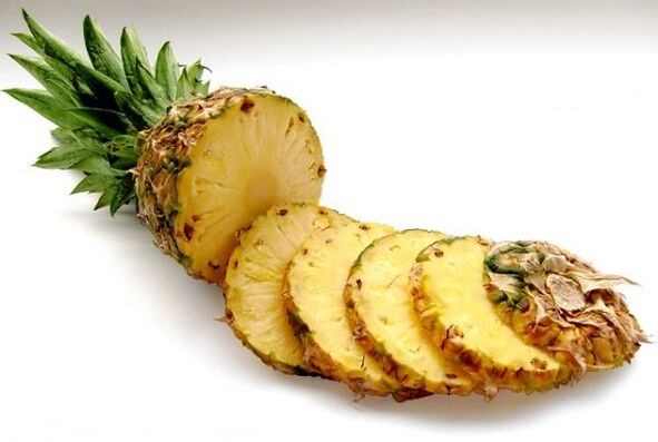 Ananasul este un aliment care te ajută să slăbești în exces. 