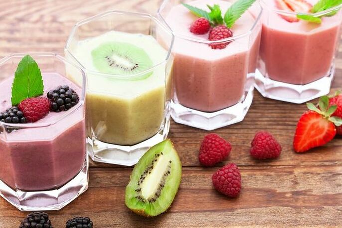 Smoothie-uri cu fructe de fructe